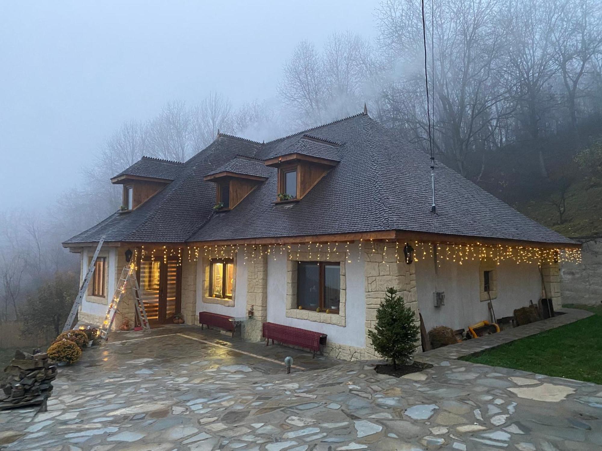 Casa Cu Sindrila Villa Vălenii de Munte Екстериор снимка