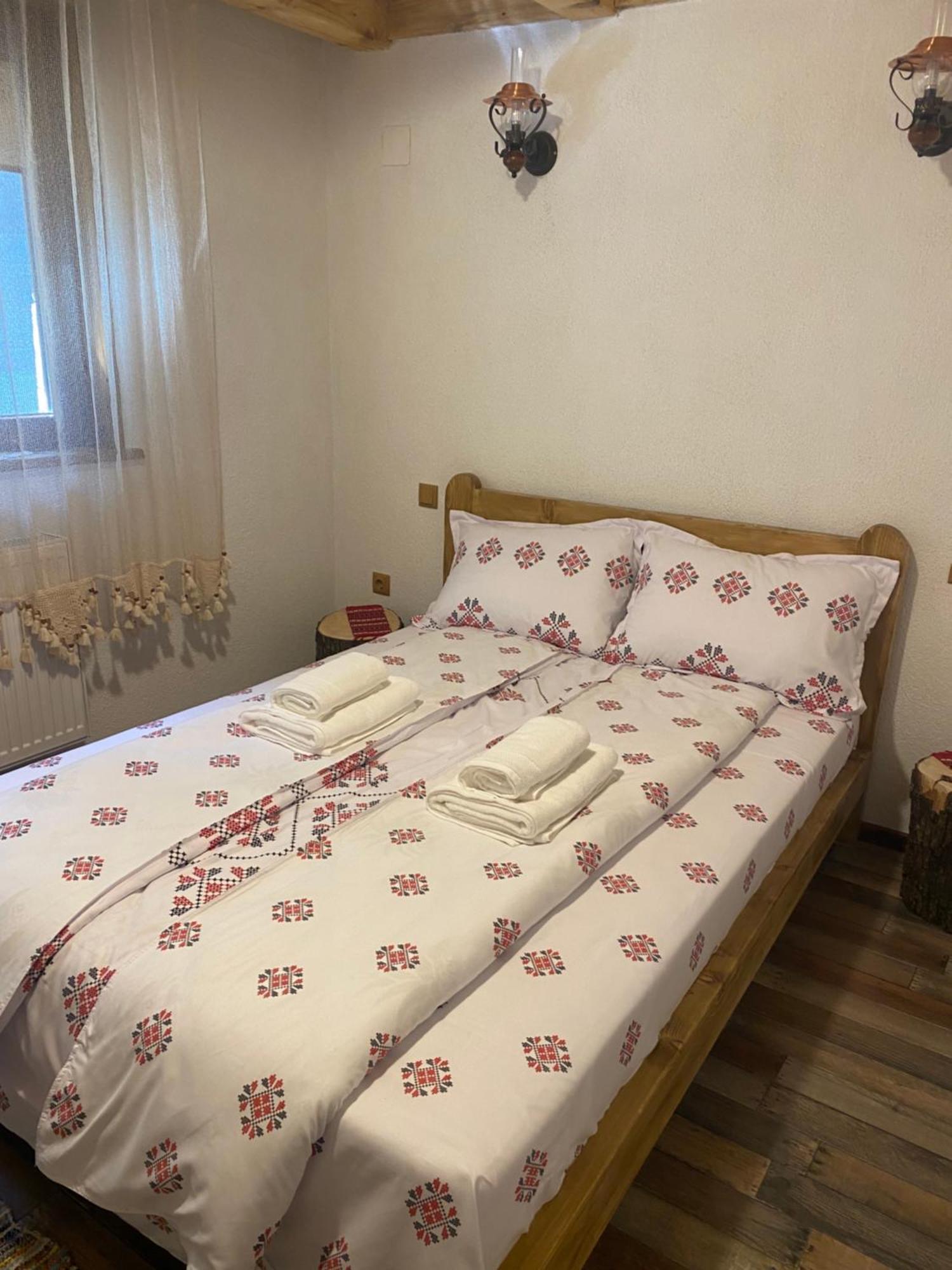 Casa Cu Sindrila Villa Vălenii de Munte Екстериор снимка