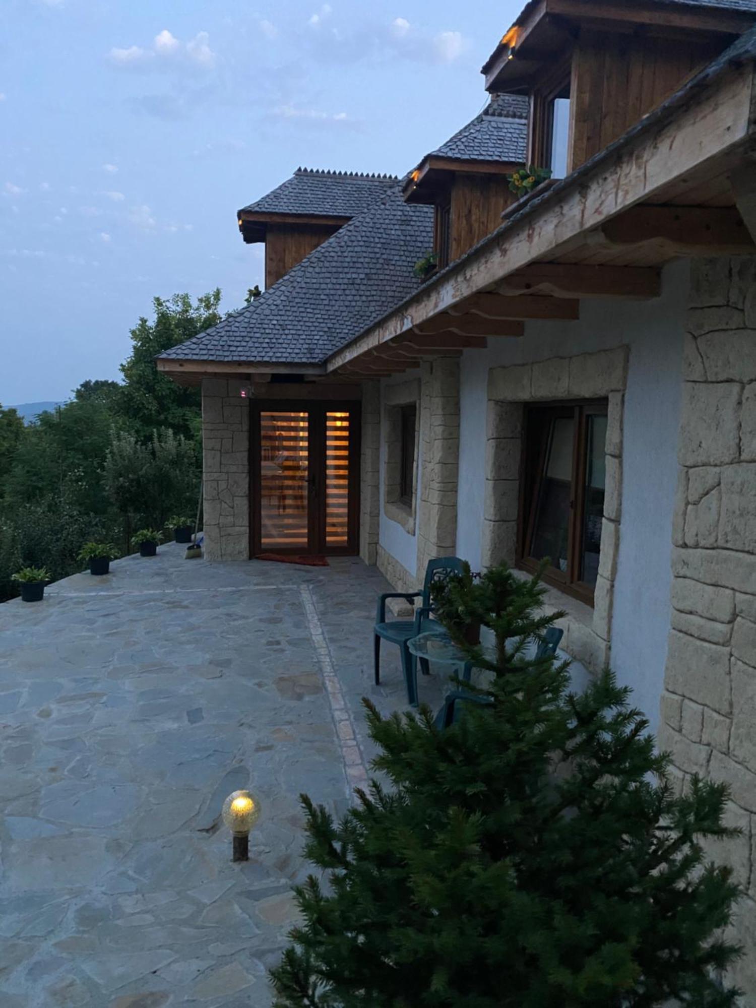 Casa Cu Sindrila Villa Vălenii de Munte Екстериор снимка