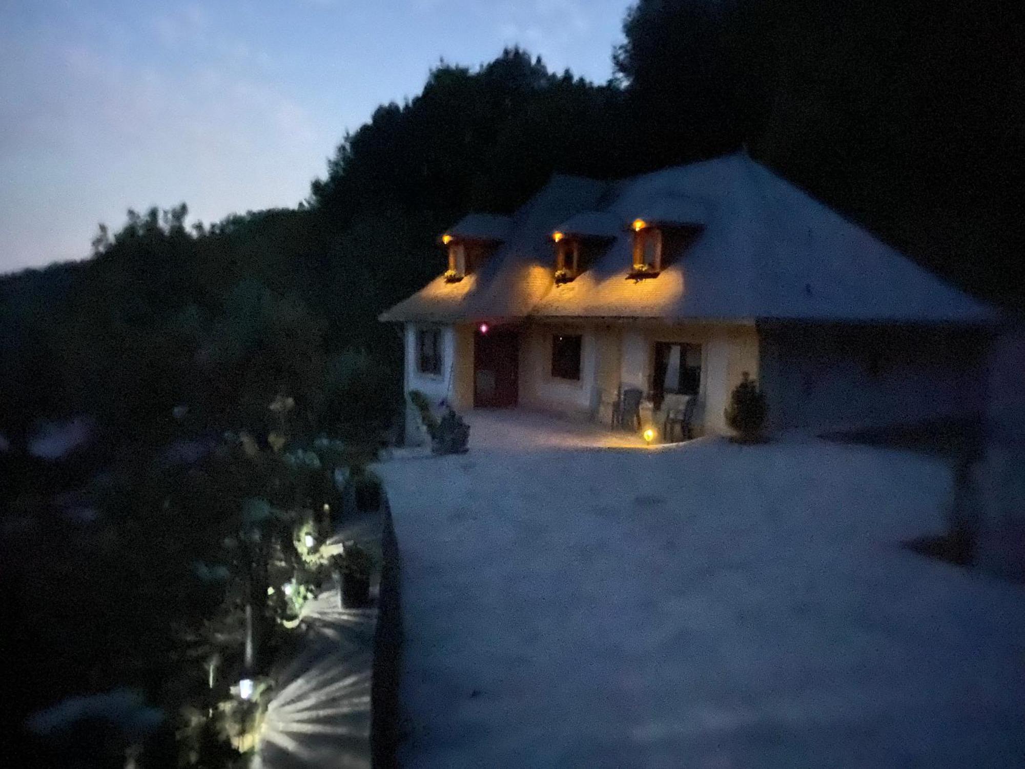 Casa Cu Sindrila Villa Vălenii de Munte Екстериор снимка