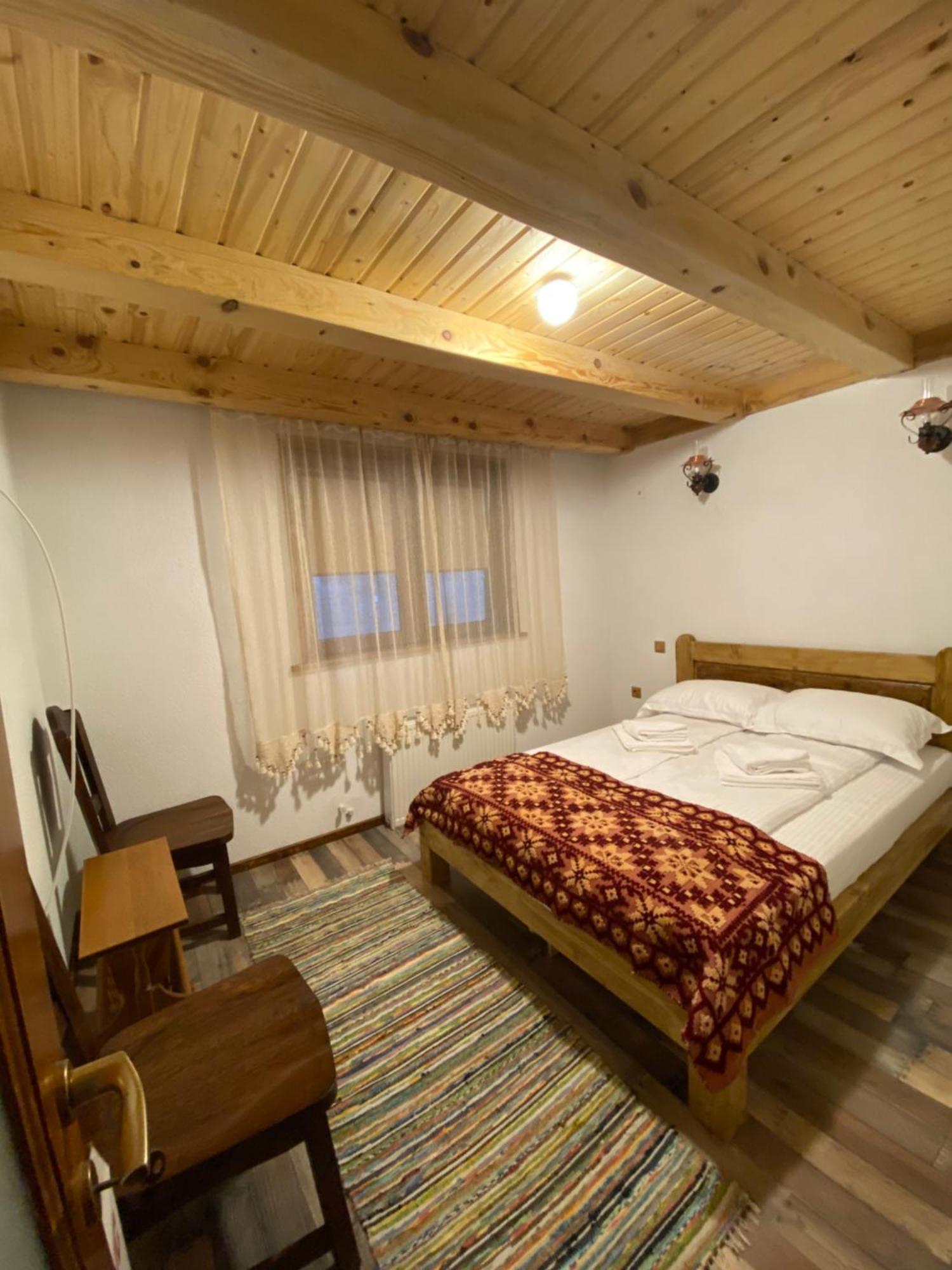 Casa Cu Sindrila Villa Vălenii de Munte Екстериор снимка